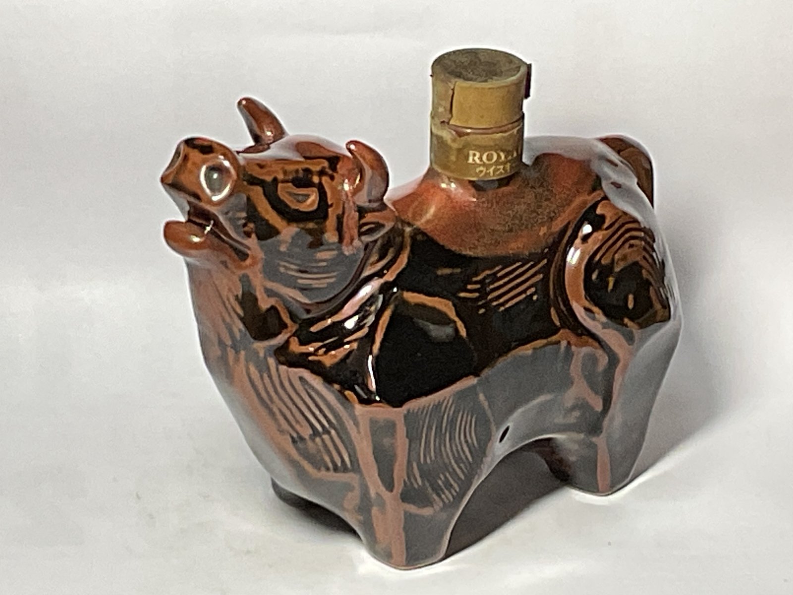 未開栓古酒ジャンク扱い サントリー干支ボトル 1997年 丑年 ローヤル