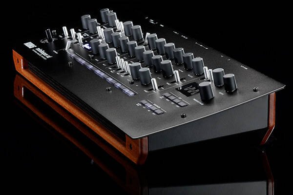 KORG(コルグ) minilogue xd module | Rock oN Line eStore