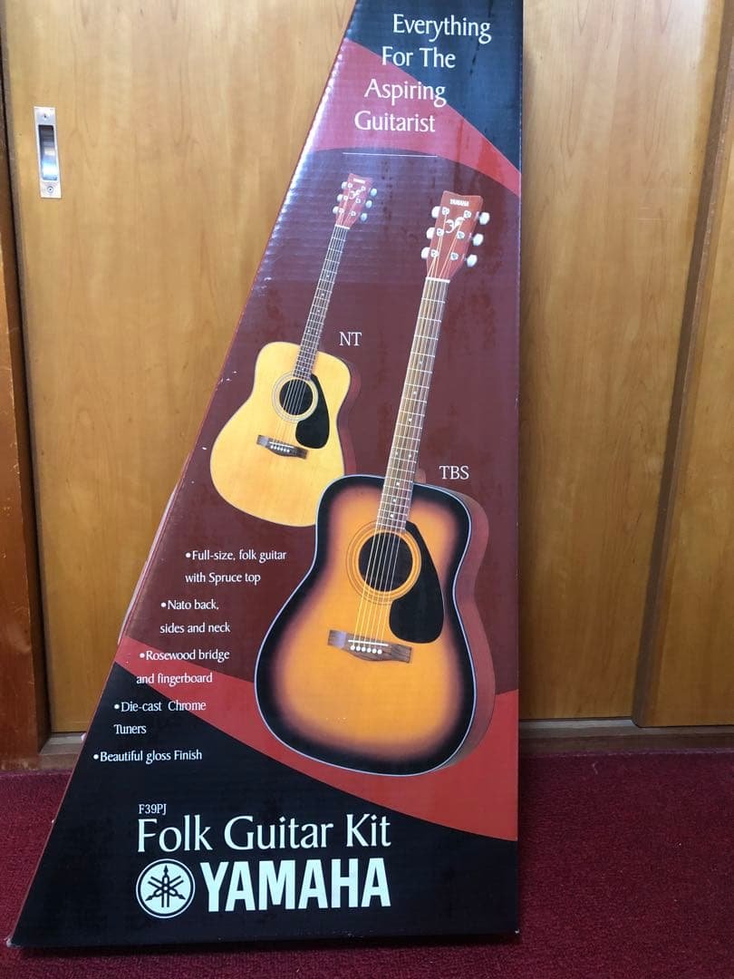 YAMAHA アコースティックギターとケース　F39PJ