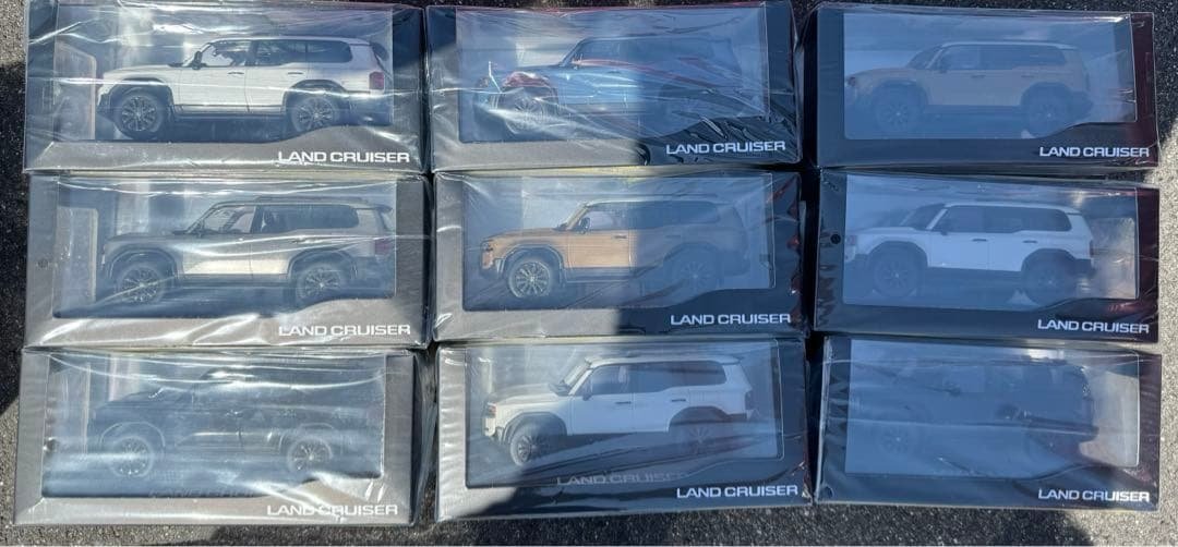 トヨタ博物館 新型 ランドクルーザー250 1/30カラーサンプルミニカー 全種