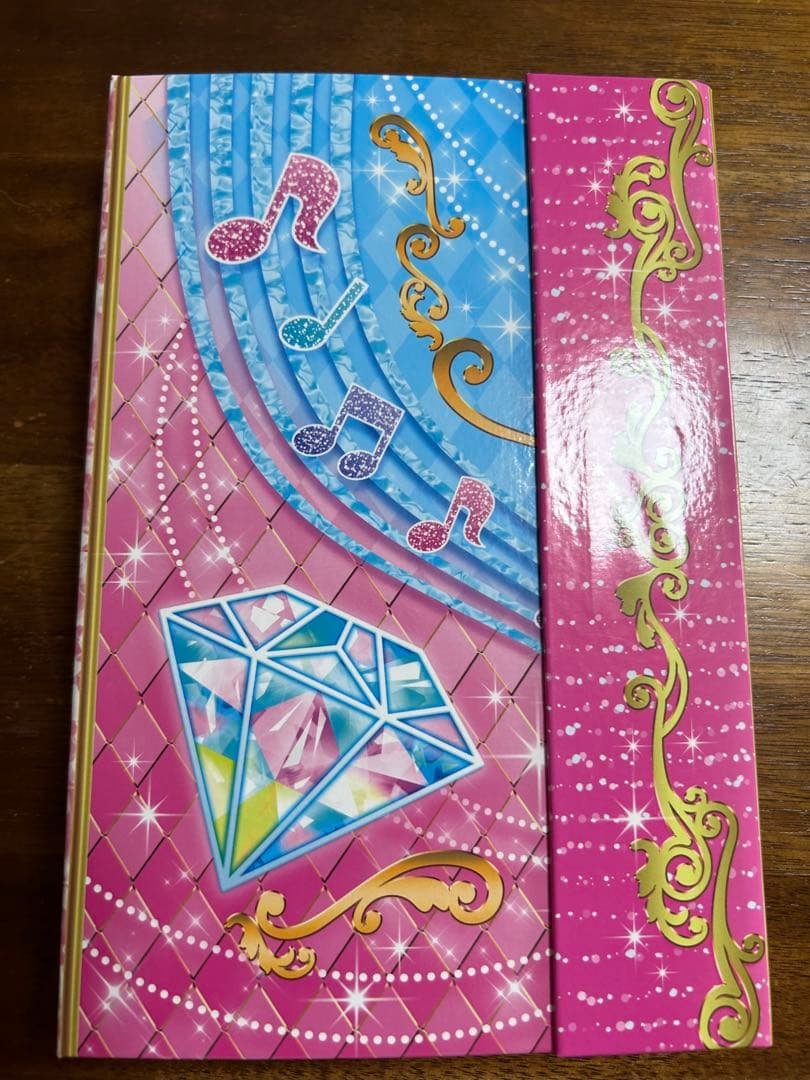 アイカツ トレーディングカード バインダーセット レアカード 含む レッスン手帳 アイカツ トレーディングカード バインダーセット レアカード 含む