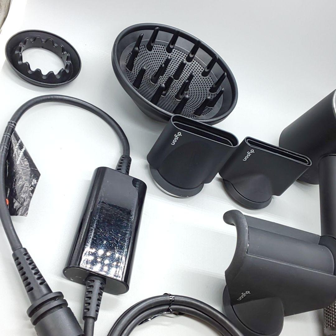 ダイソン dysonドライヤー HD08《国内正規品・風量新品同様》419