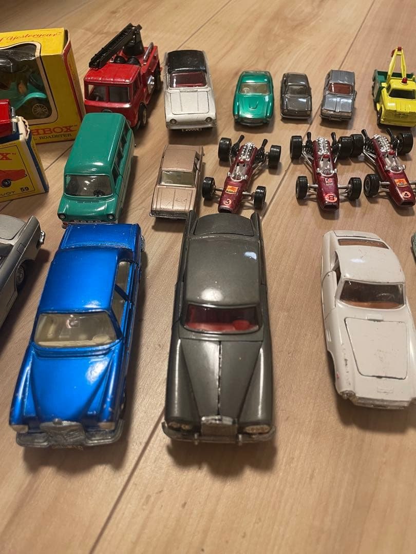 MATCHBOX 等　ミニカーセット売り